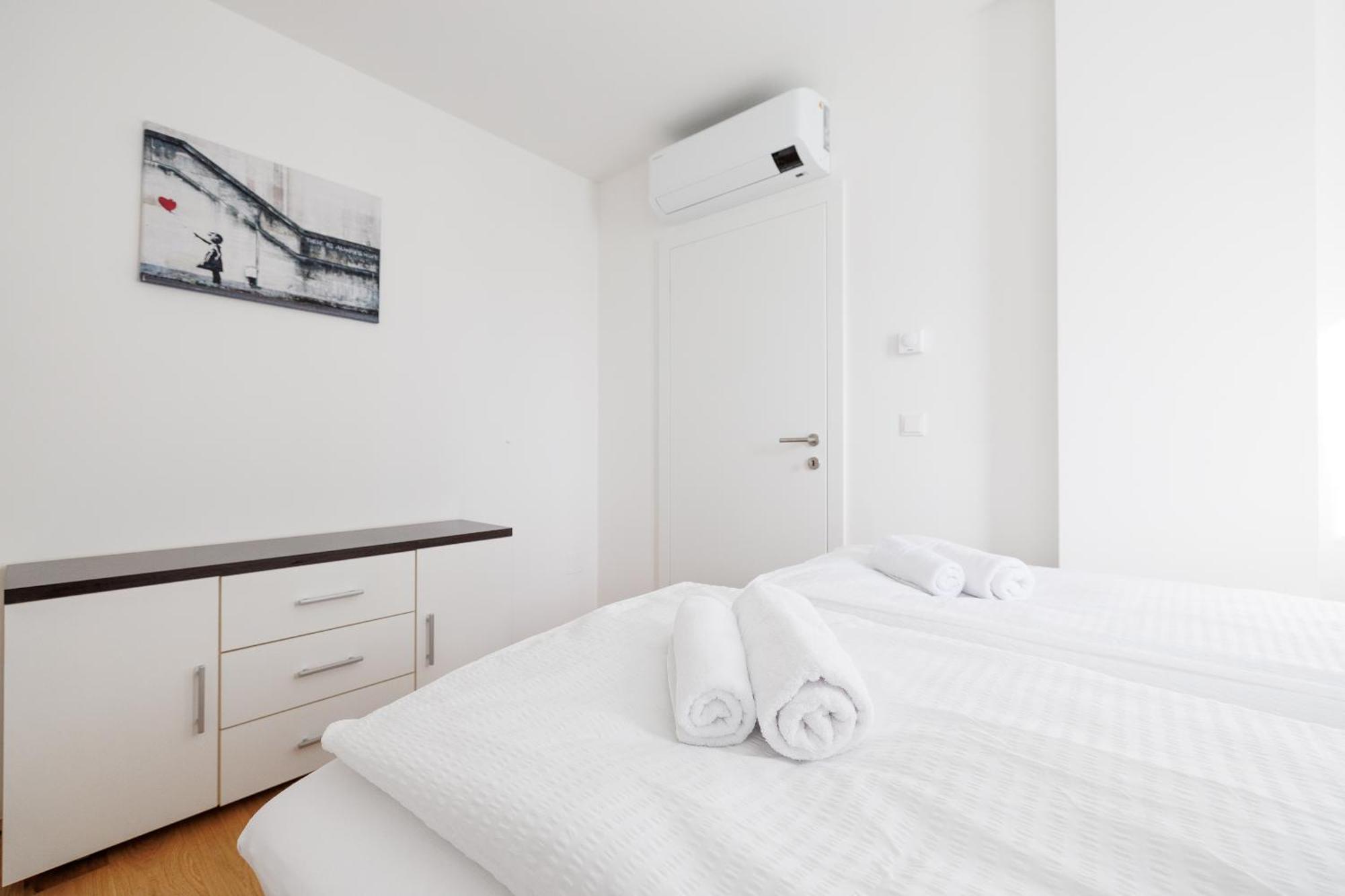 Symphony 38 - Modern Loft With Terrace And Grill In Location Wenen